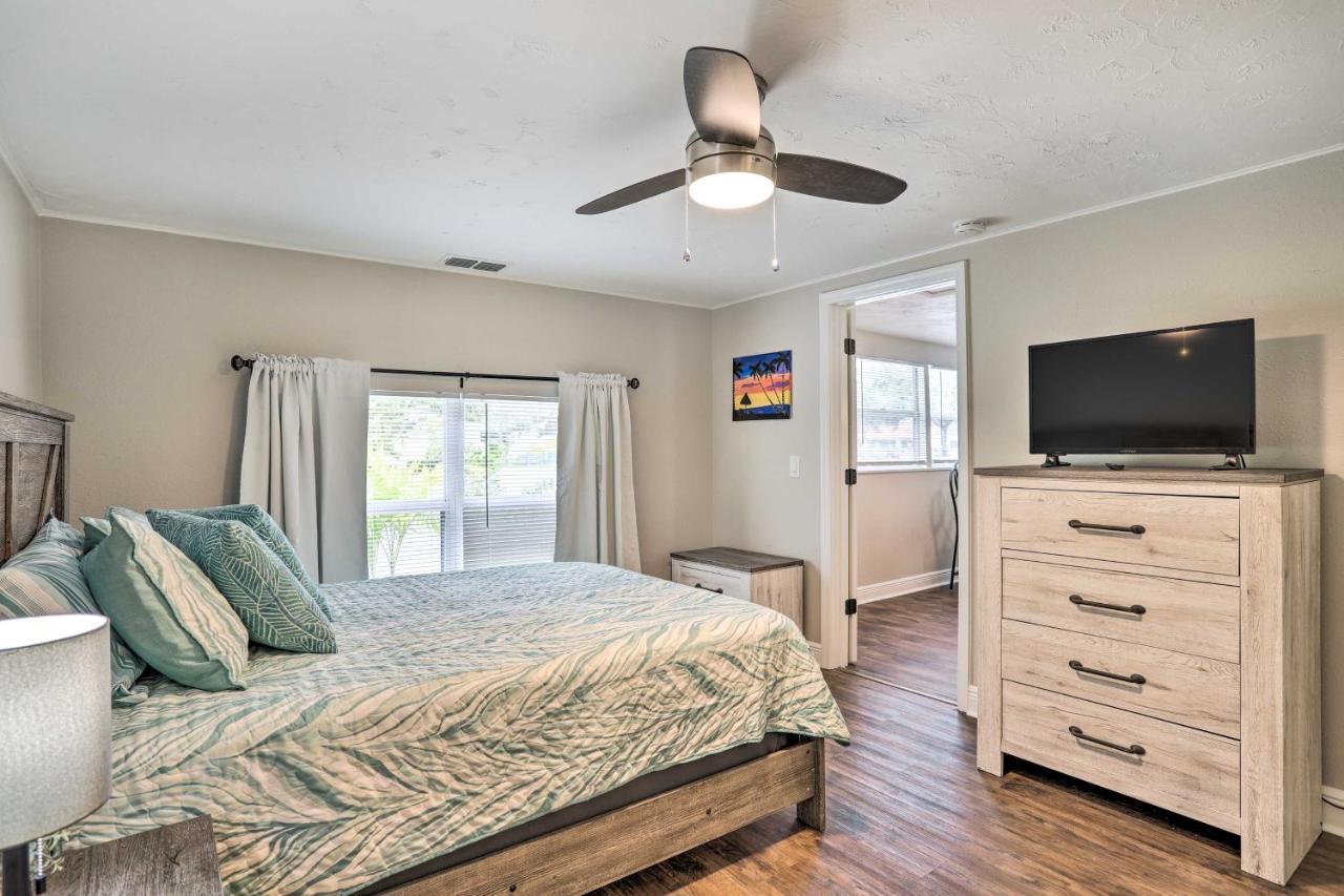 Pet-Friendly Gulfport Home Less Than 2 Mi To Beach St. Petersburg Luaran gambar